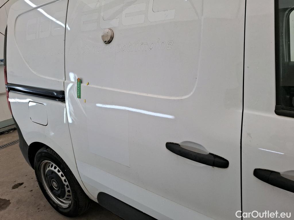  Renault  EXPRESS  Confort 1.3 TCe 100CV BVM6 E6dT #24