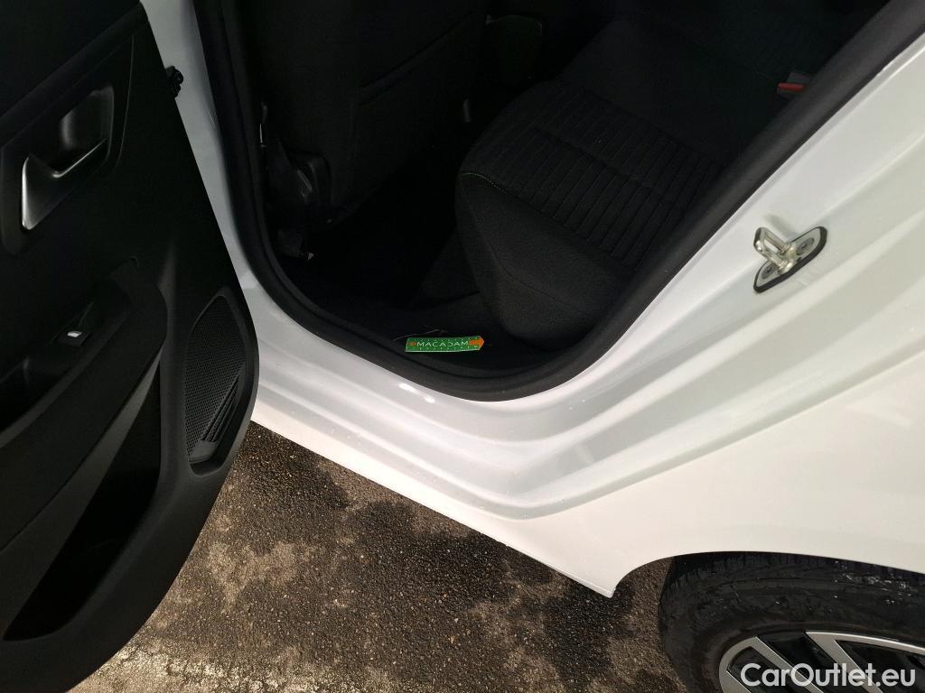  Peugeot  208  Active 1.2 PureTech 100CV BVM6 E6d #16
