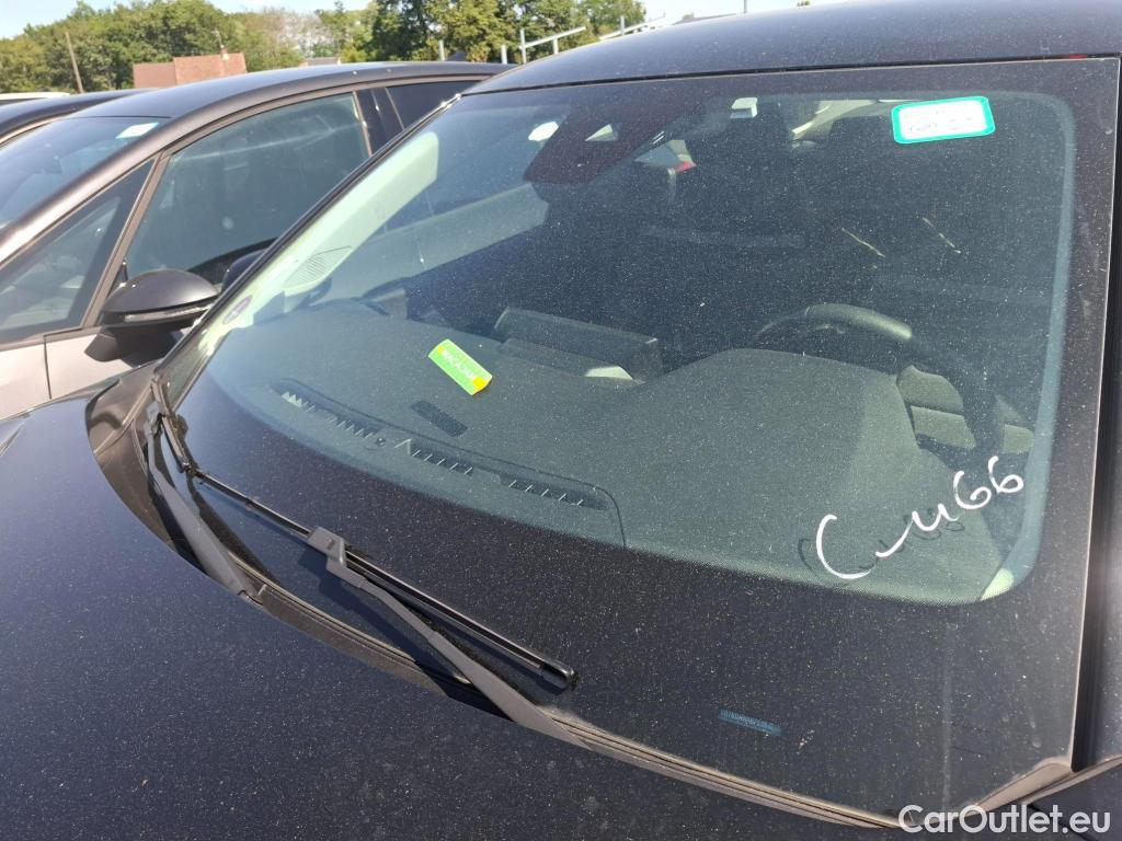  Citroen  C4  X Feel Pack 1.2 PureTech 130CV BVA8 6E #3