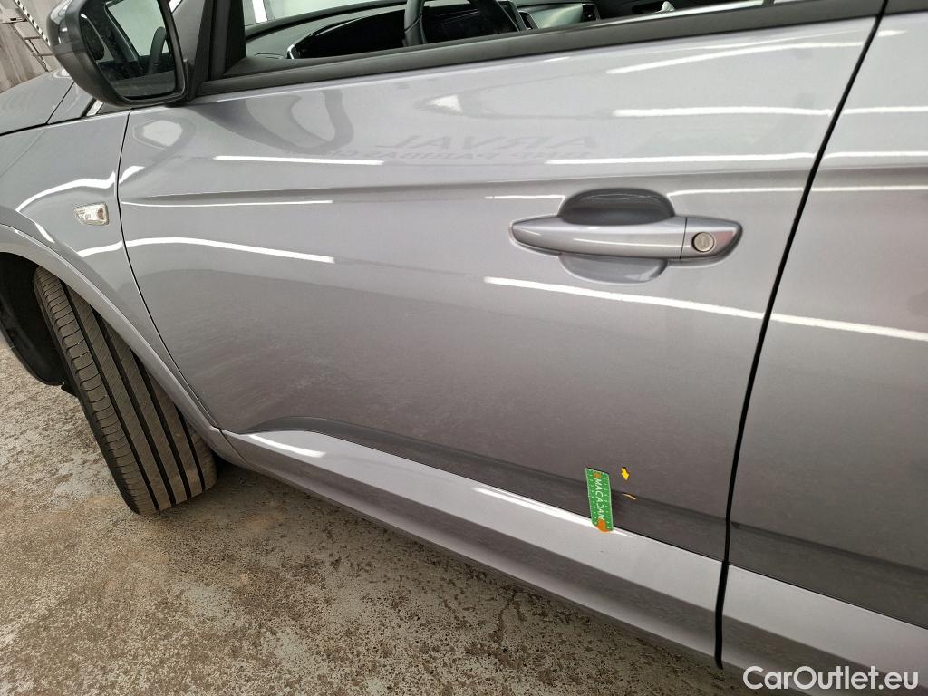  Opel   Grandland X Grandland X Business Elegance 1.2 Turbo 130CV BVA8 6E #29