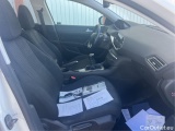  Peugeot  308 PEUGEOT  / 2017 / 5P / berlina con portón 5p Style BlueHDi 130 S&S #6