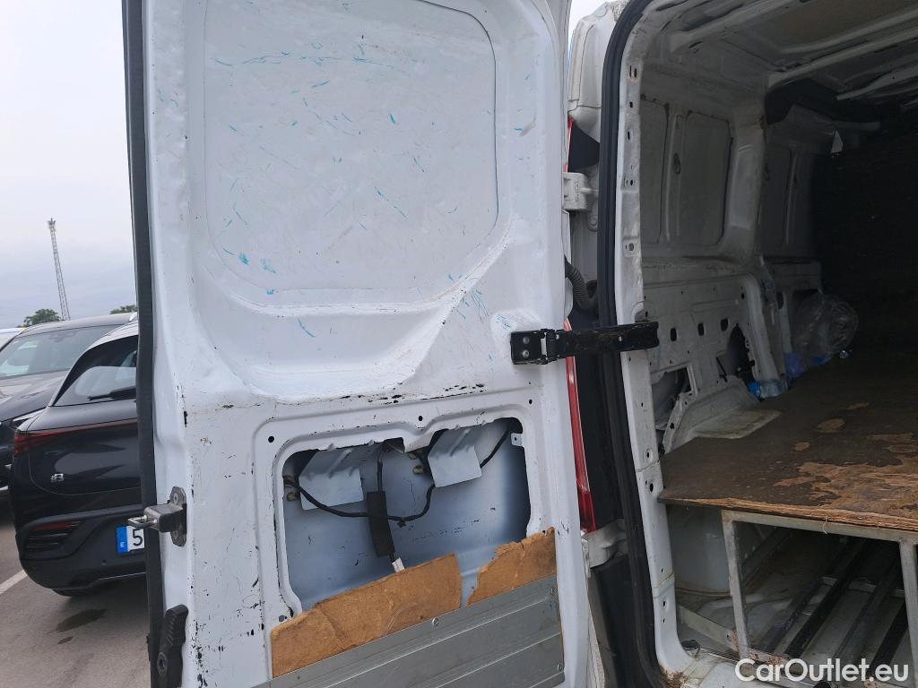  Ford  Transit FORD  Custom / 2012 / 4P / furgón Van 2.0 TDCI 96kW 320 L1 MHEV Ambiente #4