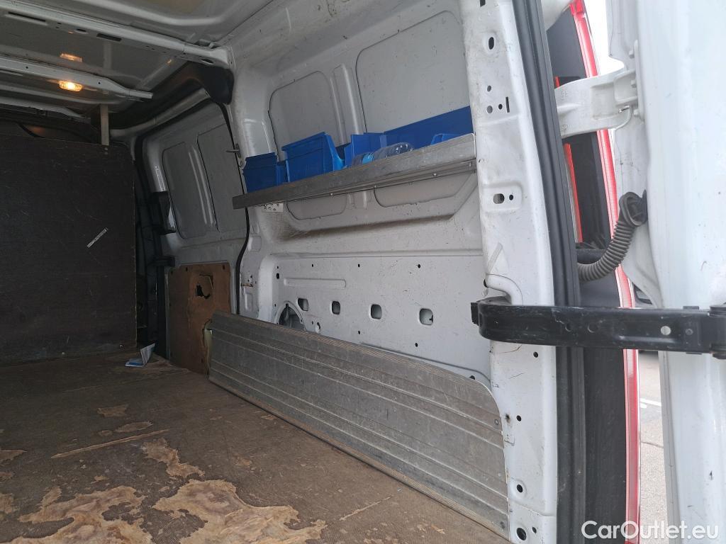  Ford  Transit FORD  Custom / 2012 / 4P / furgón Van 2.0 TDCI 96kW 320 L1 MHEV Ambiente #6