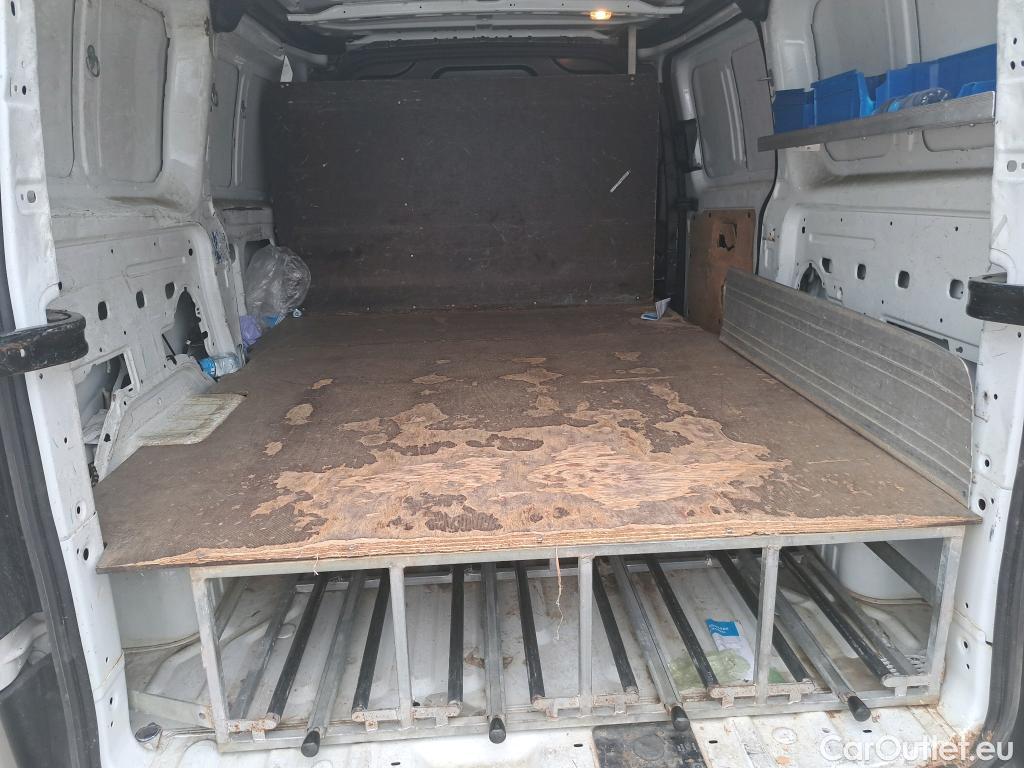  Ford  Transit FORD  Custom / 2012 / 4P / furgón Van 2.0 TDCI 96kW 320 L1 MHEV Ambiente #92