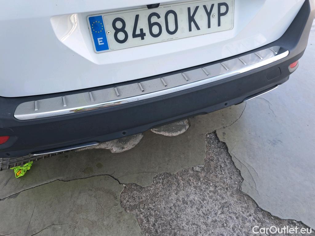  Peugeot  5008 PEUGEOT  / 2017 / 5P / todoterreno GT 2.0L BlueHDi 133kW (180CV) S&S EAT8 #15
