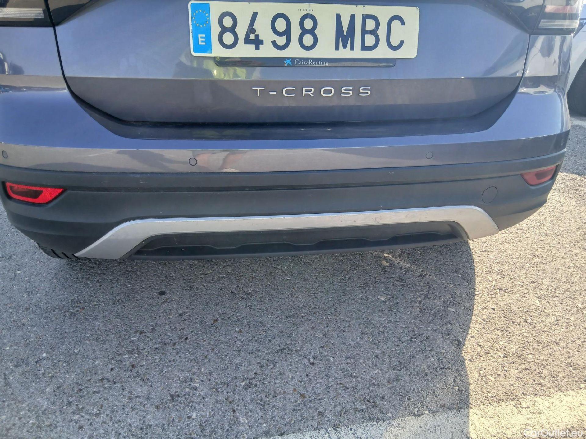  Volkswagen  T-CROSS VOLKSWAGEN  / 2018 / 5P / todoterreno Advance 1.0 TSI 70kW (95CV) (AC2) #19