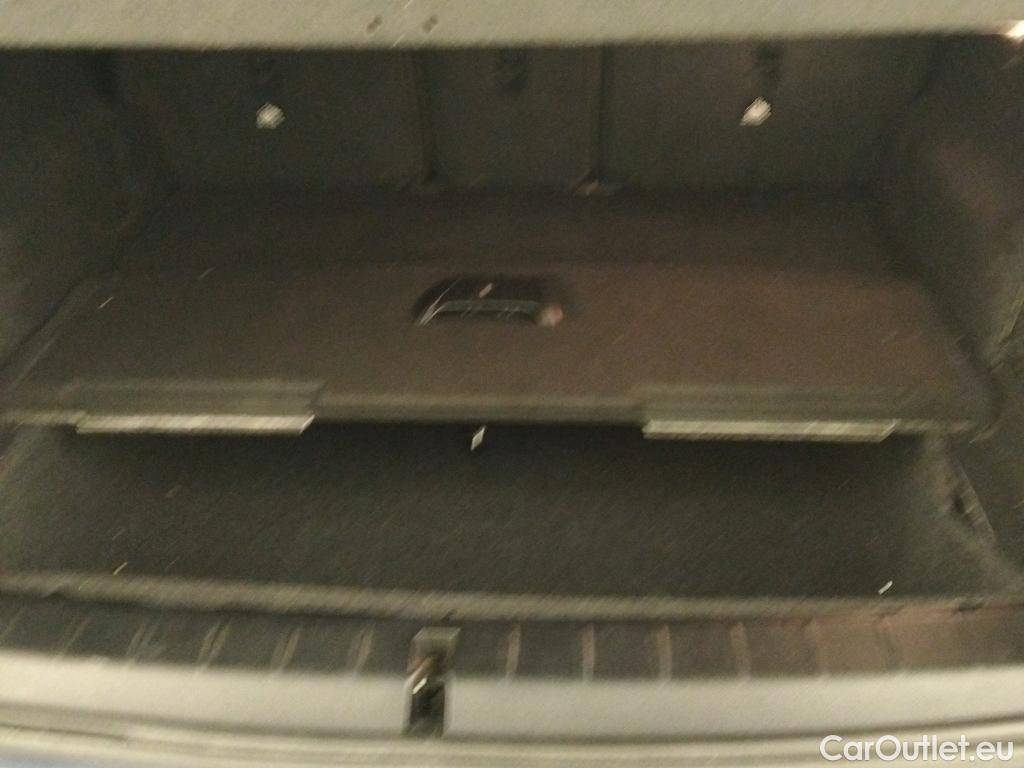  Bmw  X1 BMW  / 2019 / 5P / todoterreno sDrive18d #19