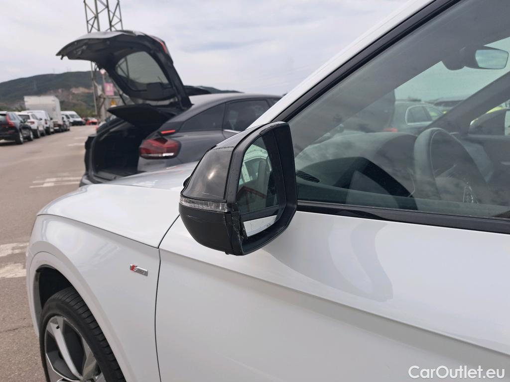  Audi  Q5 AUDI  / 2016 / 5P / todoterreno Black line 40 TDI 150kW quattro S tronic #9