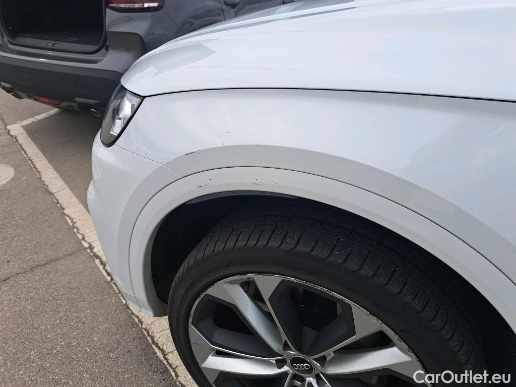  Audi  Q5 AUDI  / 2016 / 5P / todoterreno Black line 40 TDI 150kW quattro S tronic #57