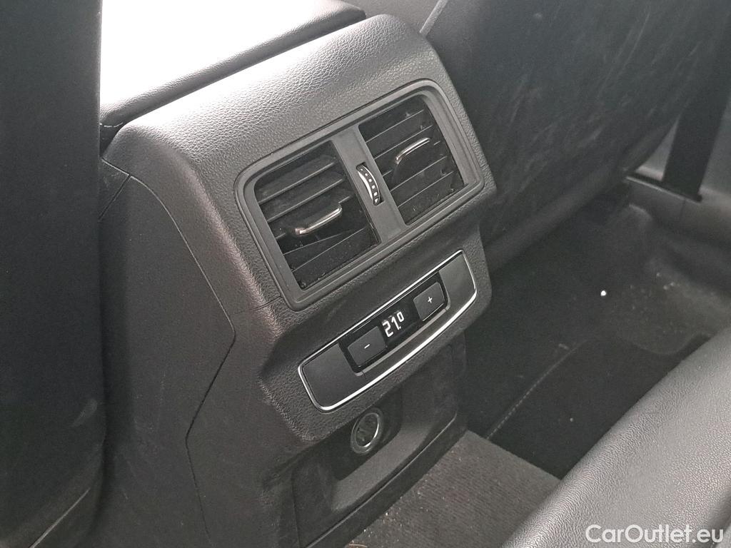  Audi  Q5 AUDI  / 2016 / 5P / todoterreno Black line 40 TDI 150kW quattro S tronic #22