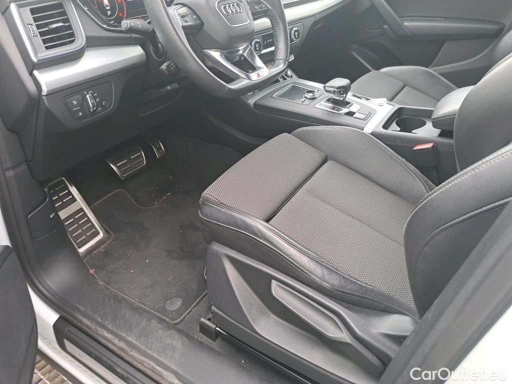  Audi  Q5 AUDI  / 2016 / 5P / todoterreno Black line 40 TDI 150kW quattro S tronic #71
