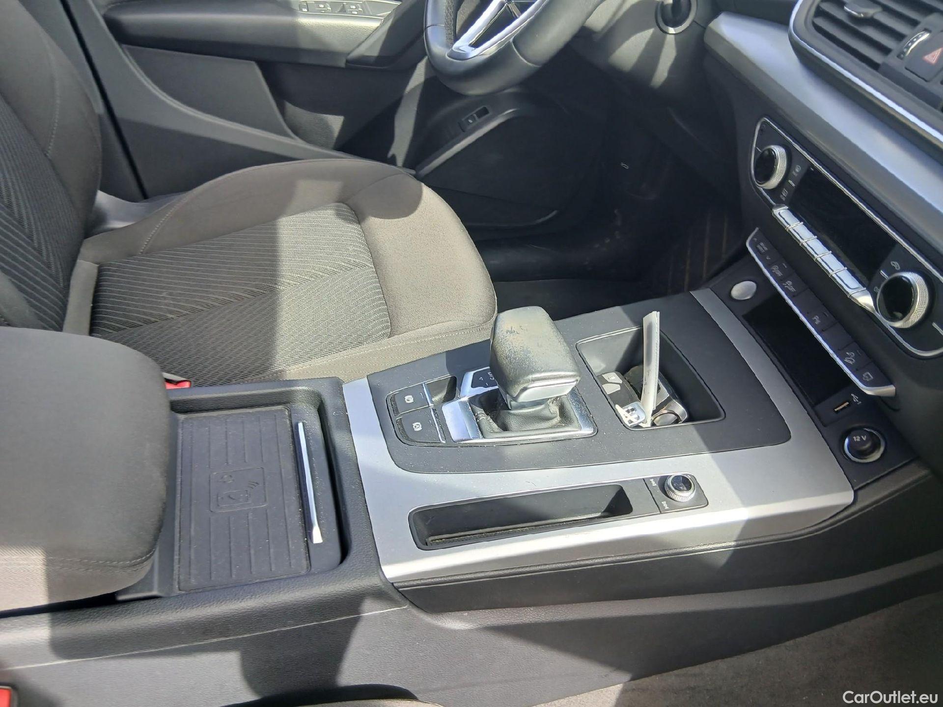  Audi  Q5 AUDI  SPORTBACK / 2020 / 5P / todoterreno Advanced 35 TDI 120kW S tronic #48