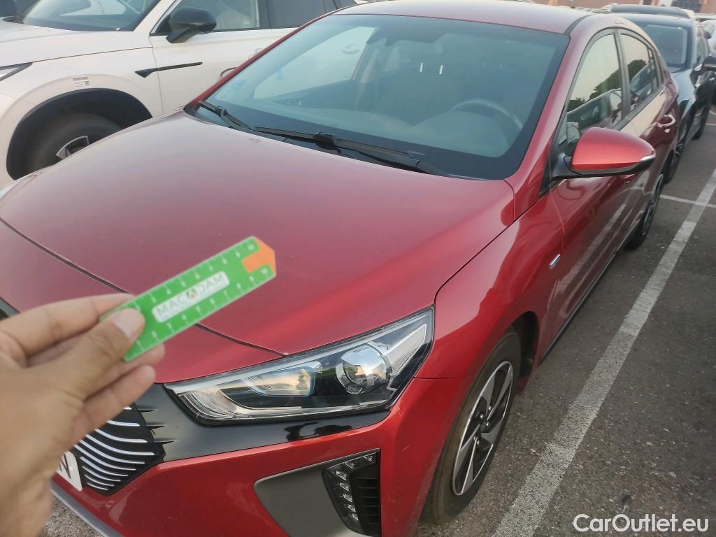  Hyundai   Ioniq HYUNDAI / 2016 / 5P / berlina con portón 1.6 GDI HEV Klass DCT #6