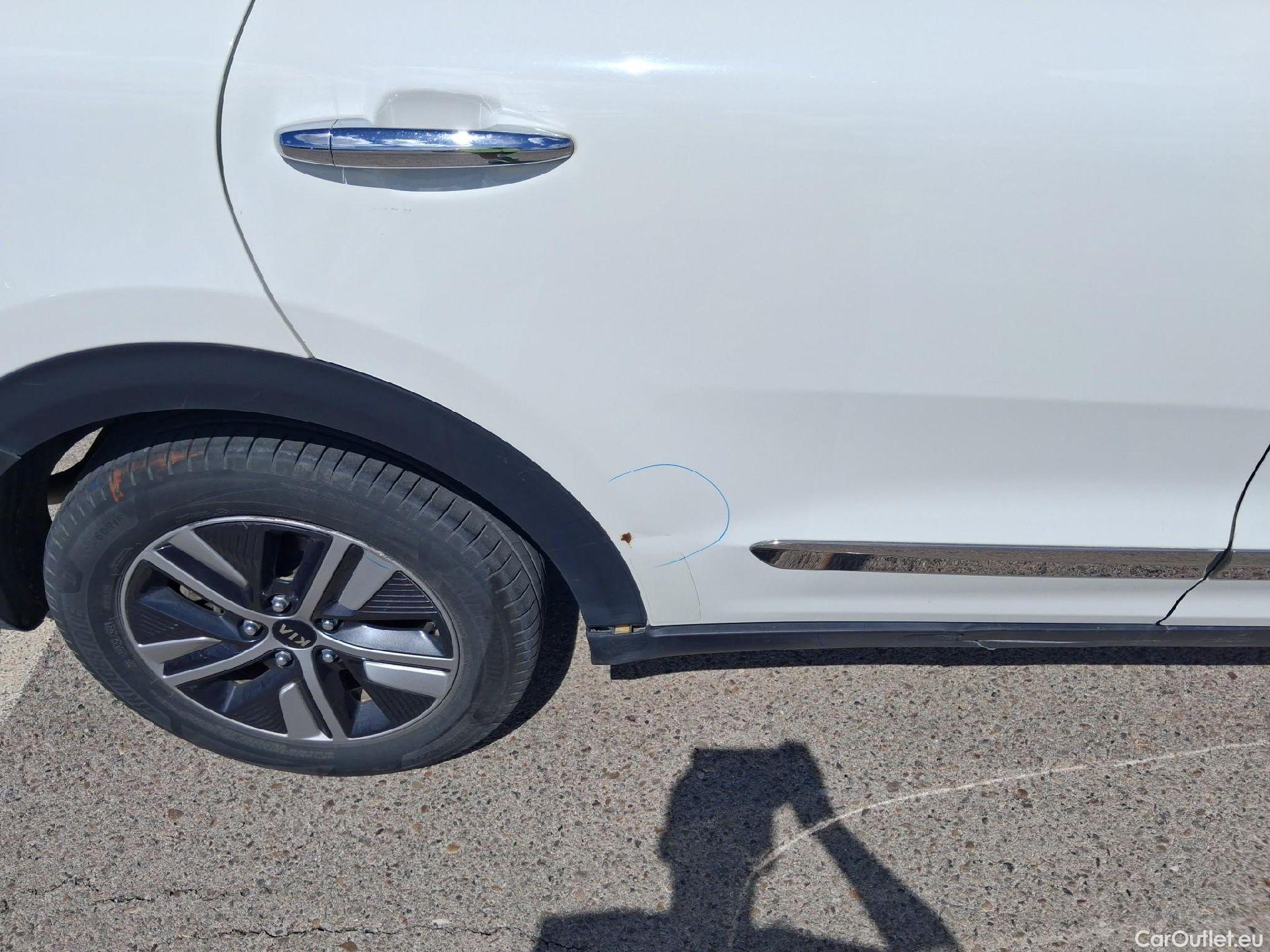  KIA  Niro KIA  / 2019 / 5P / crossover 1.6 GDi PHEV 104kW (141CV) Drive #33