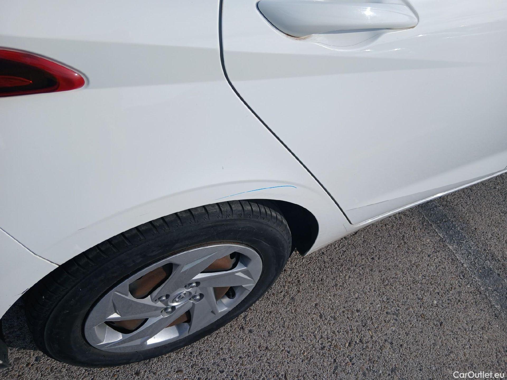  Hyundai  i20 HYUNDAI  / 2020 / 5P / berlina con portón 1.0 TGDI 74kW (100CV) 48V Essence #23