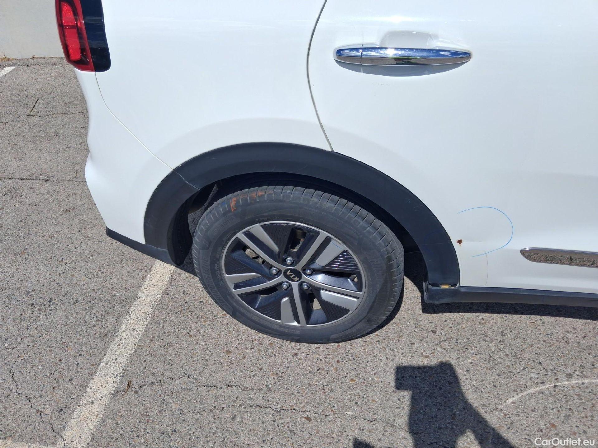 KIA  Niro KIA  / 2019 / 5P / crossover 1.6 GDi PHEV 104kW (141CV) Drive #36