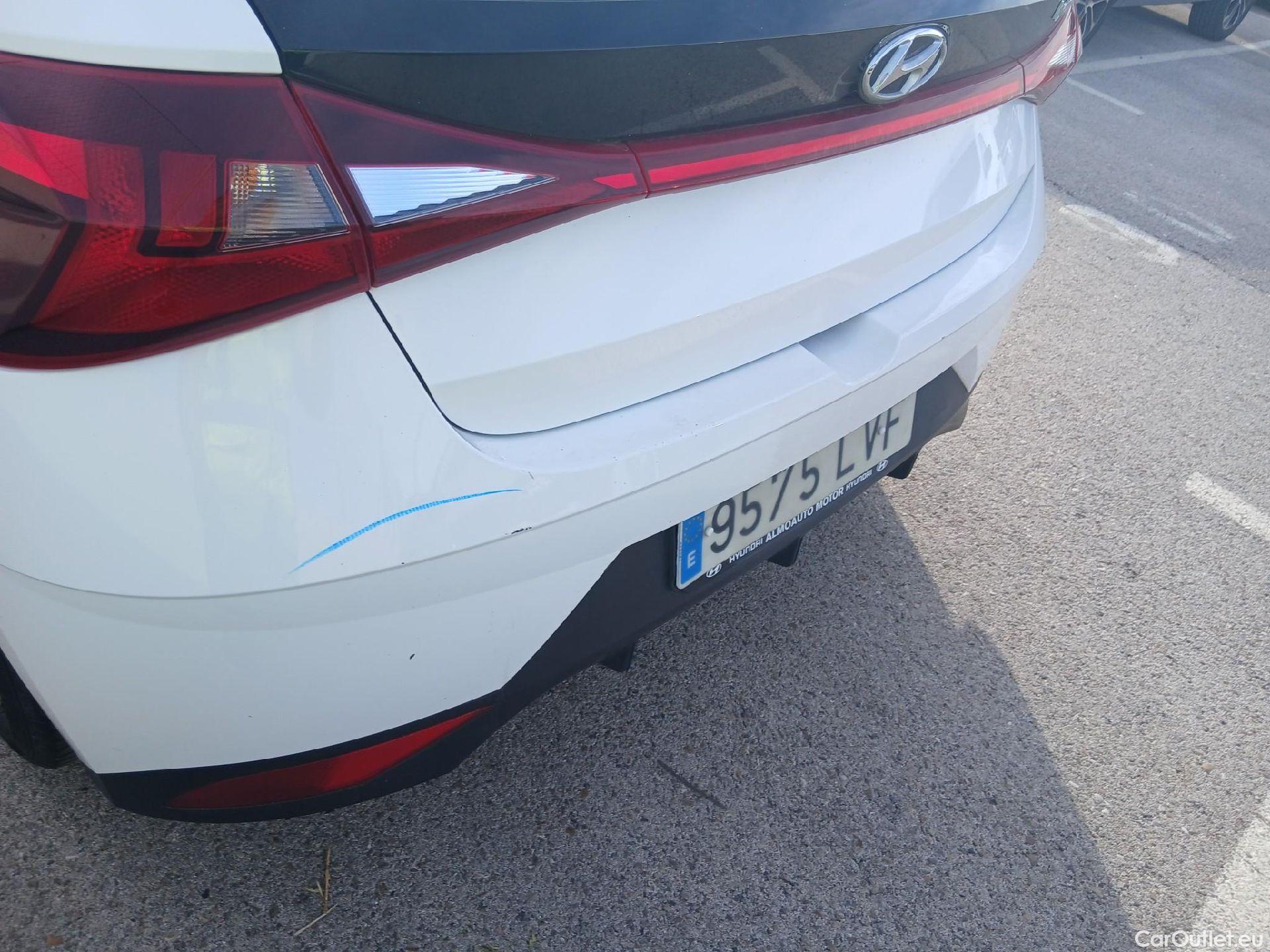  Hyundai  i20 HYUNDAI  / 2020 / 5P / berlina con portón 1.0 TGDI 74kW (100CV) 48V Essence #20