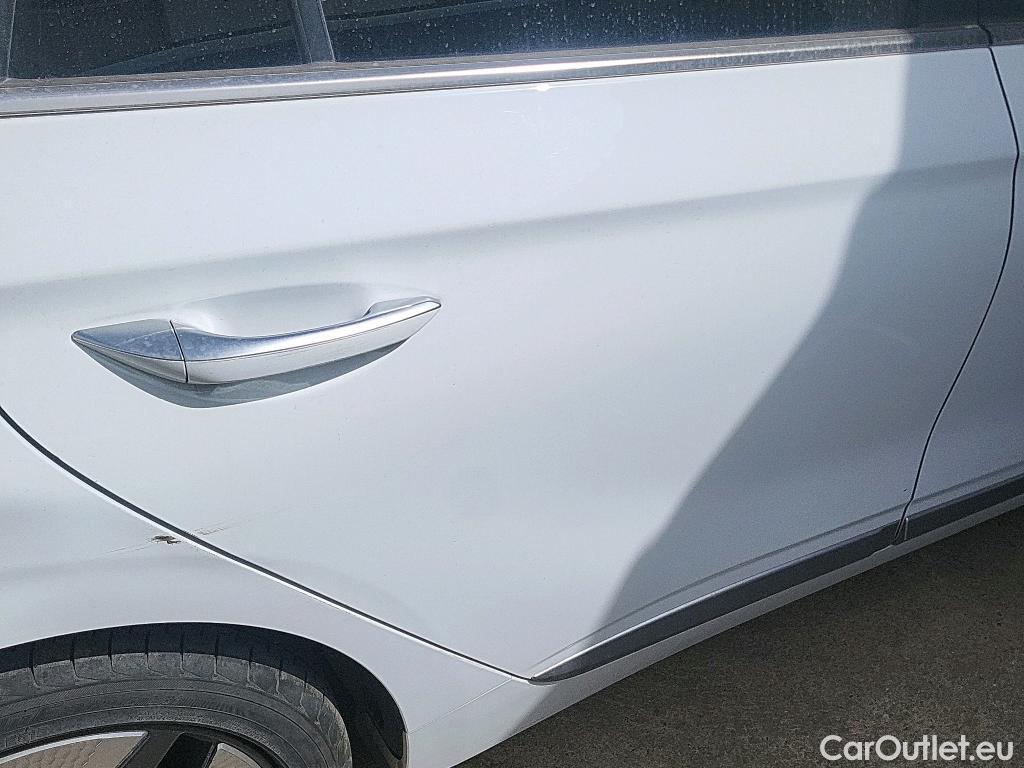 Hyundai   Ioniq HYUNDAI / 2019 / 5P / berlina con portón 1.6 GDI HEV Tecno DCT #7