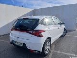 i20