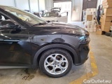  Alfa Romeo  TONALE ALFA ROMEO  / 2022 / 5P / SUV 1.5 130CV HYBRID TCT7 SPRINT #29