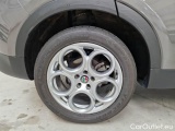  Alfa Romeo  TONALE ALFA ROMEO  / 2022 / 5P / SUV 1.5 130CV HYBRID TCT7 SUPER #18