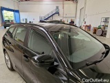  Bmw  Serie 3 BMW  / 2018 / 5P / STATION WAGON 318D 48V BUSINESS ADVANTAGE TOURING AUTO #32