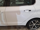  Peugeot  208 PEUGEOT  / 2015 / 5P / BERLINA ALLURE BLUEHDI 75CV #95
