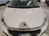  Peugeot  208 PEUGEOT  / 2015 / 5P / BERLINA ALLURE BLUEHDI 75CV #132