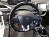  Peugeot  208 PEUGEOT  / 2015 / 5P / BERLINA ALLURE BLUEHDI 75CV #142