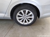  Volkswagen  Passat VOLKSWAGEN  / 2014 / 5P / STATION WAGON VARIANT 2.0 TDI 110KW BUSINESS BMT #64