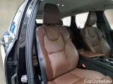  Volvo  XC60 VOLVO  / 2017 / 5P / SUV B5 AWD GEARTR. INSCRIPTION #13