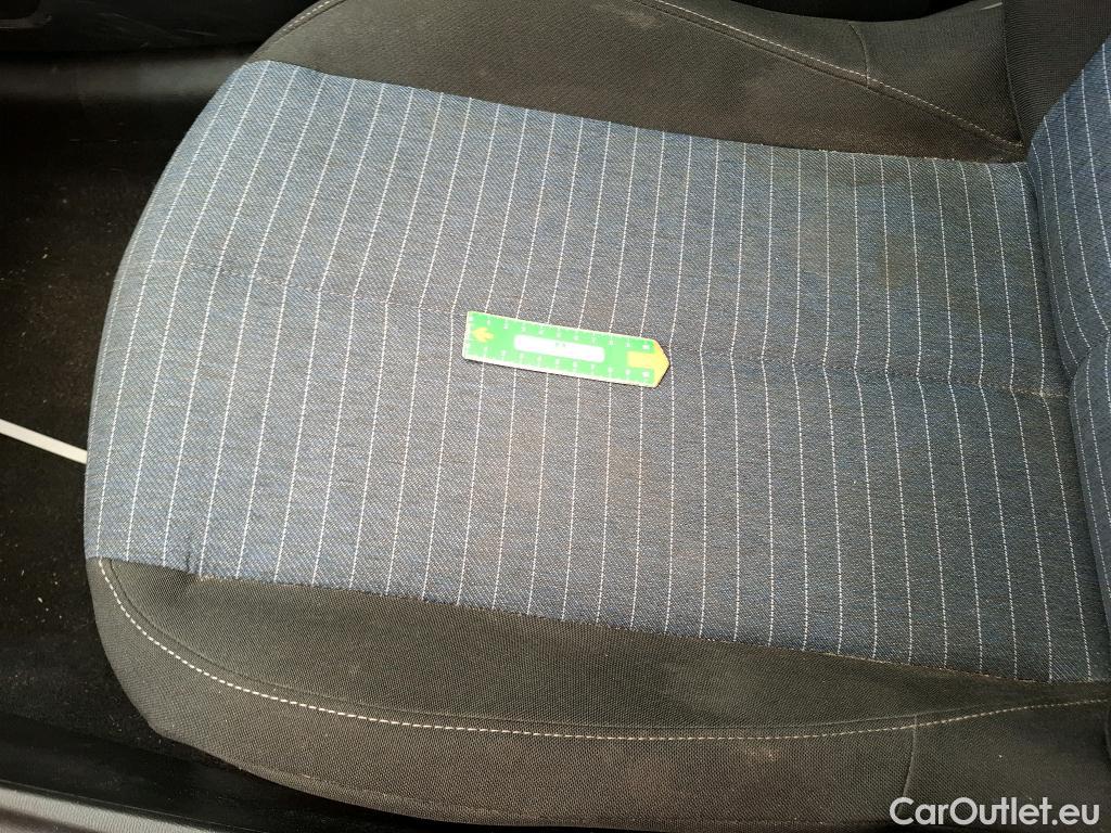  Peugeot  208  Premium 1.5 HDi 100CV BVM6 E6d #24