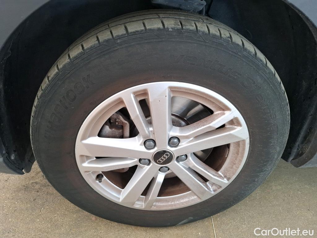  Audi  Q3 AUDI  / 2018 / 5P / SUV 45 TFSI E 245 S TRONIC BUSINESS LINE #54
