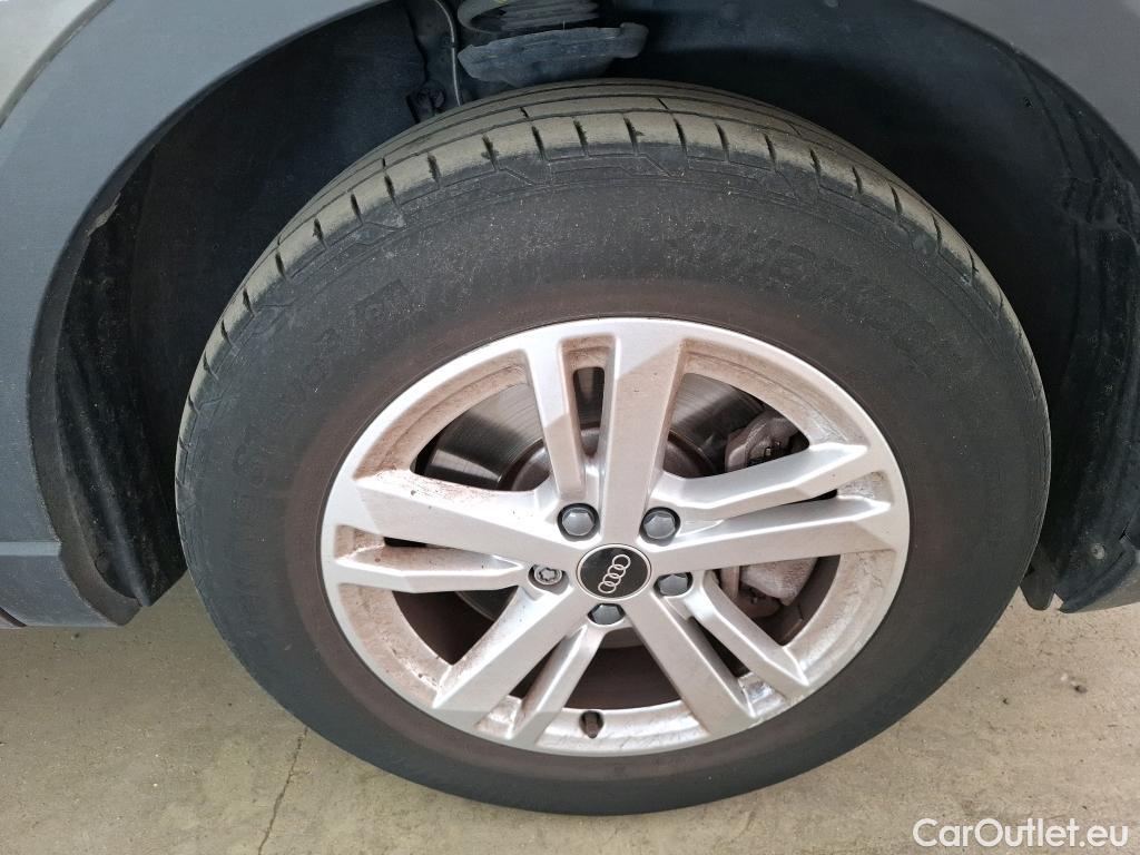  Audi  Q3 AUDI  / 2018 / 5P / SUV 45 TFSI E 245 S TRONIC BUSINESS LINE #58