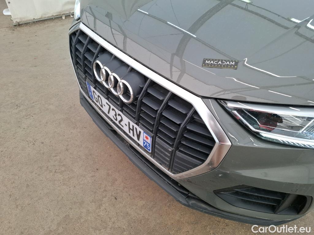 Audi  Q3 AUDI  / 2018 / 5P / SUV 45 TFSI E 245 S TRONIC BUSINESS LINE #1