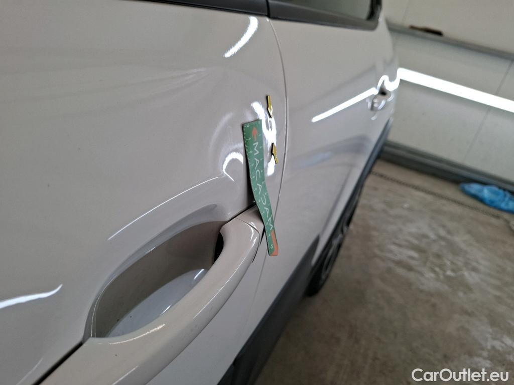 Citroen  C3  Société Feel 1.5 BlueHDI 100CV BVM6 E6d #15