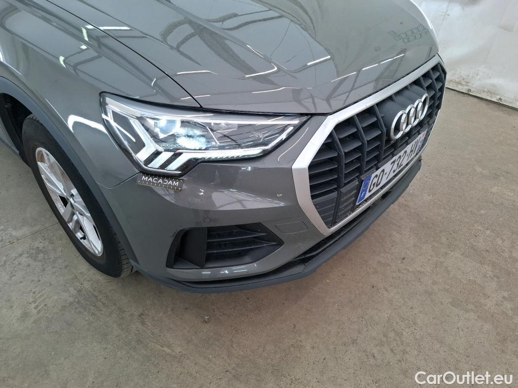  Audi  Q3 AUDI  / 2018 / 5P / SUV 45 TFSI E 245 S TRONIC BUSINESS LINE #3
