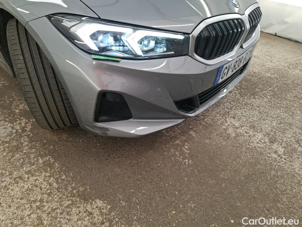  Bmw  Serie 3 BMW Série 3 Touring / 2022 / 5P / Break 320e 204ch BVA8 Hybride #1