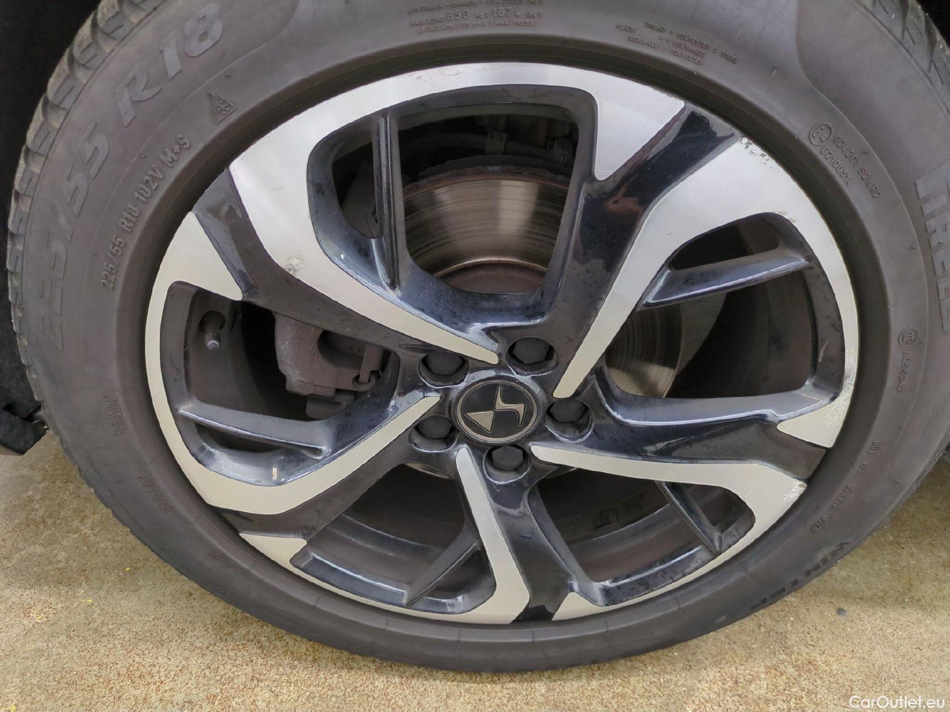  DS  DS7 7 Crossback Business 1.2 PureTech 130CV BVA8 E6d #32