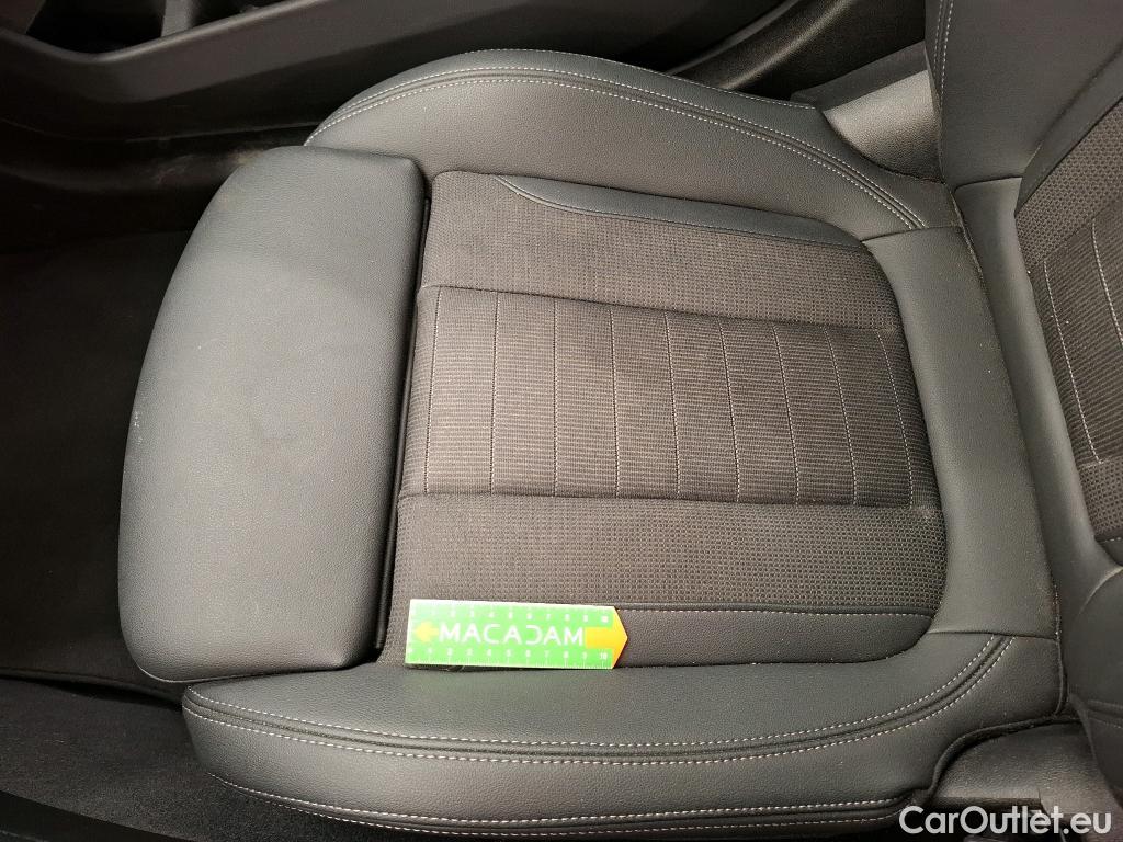  Bmw  Serie 3 BMW Série 3 Touring / 2022 / 5P / Break 320e 204ch BVA8 Hybride #14