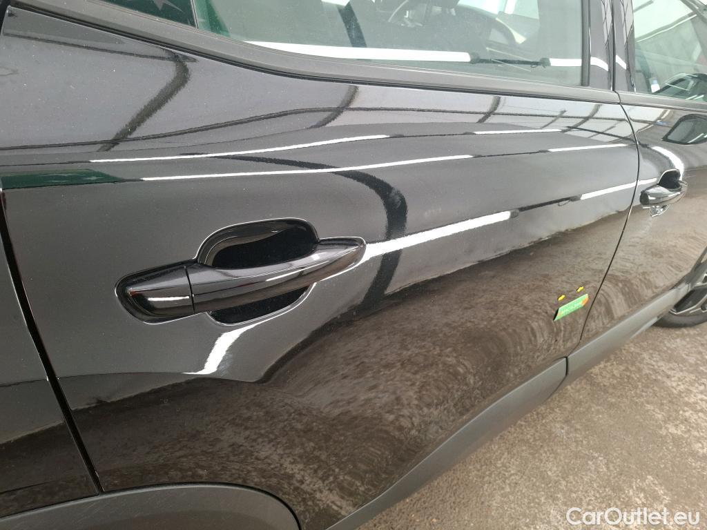  Citroen  C4 CITROEN  X / 2022 / 4P / Berline PureTech 130 S&S EAT8 Feel Pack #1