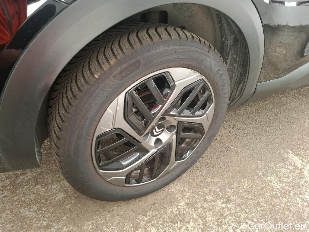  Citroen  C4 CITROEN  X / 2022 / 4P / Berline PureTech 130 S&S EAT8 Feel Pack #12