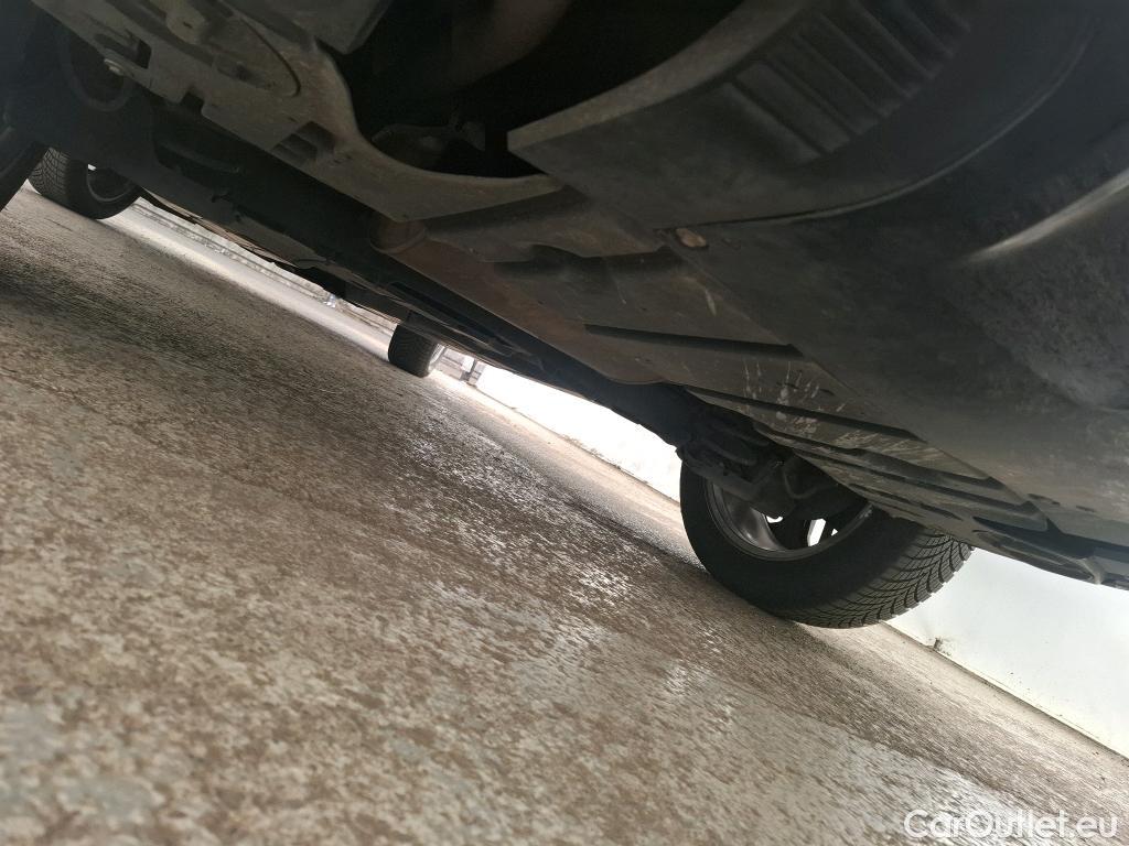  Citroen  C4 CITROEN  X / 2022 / 4P / Berline PureTech 130 S&S EAT8 Feel Pack #30