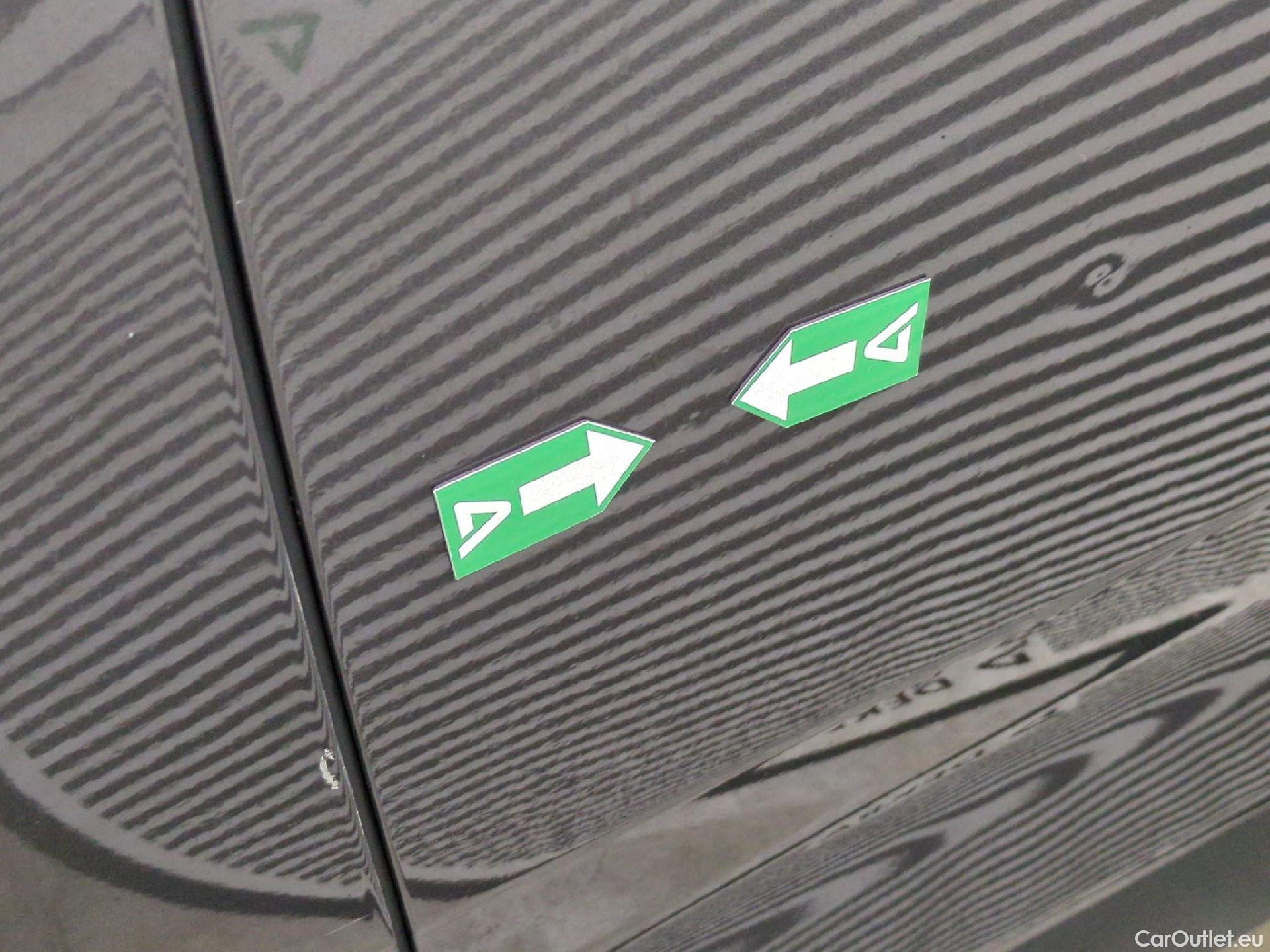  DS  DS7 7 Crossback Business 1.2 PureTech 130CV BVA8 E6d #69