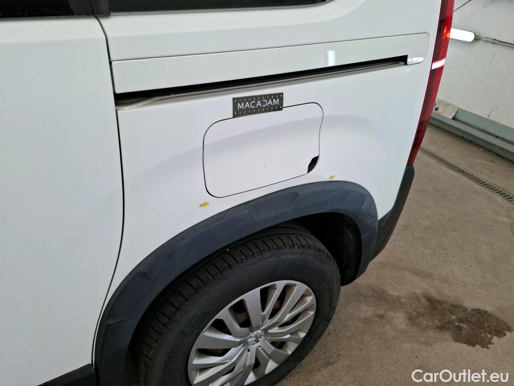  Peugeot  RIFTER  Active L1 1.2 PureTech 110CV BVM6 E6dT #1