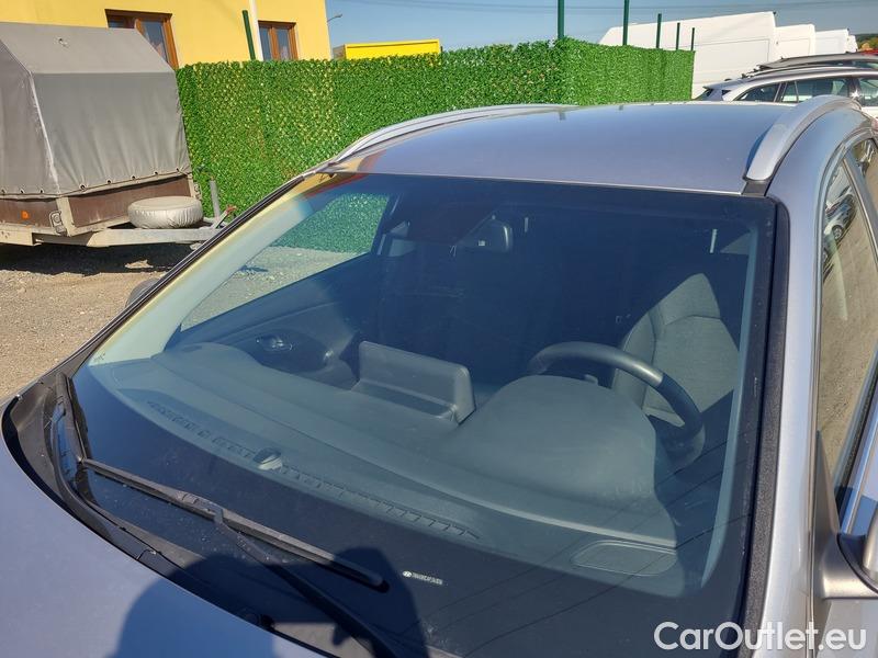  Hyundai  i30  (PD)(01.2017 ->)  1.5i Smart kombi 5d #1