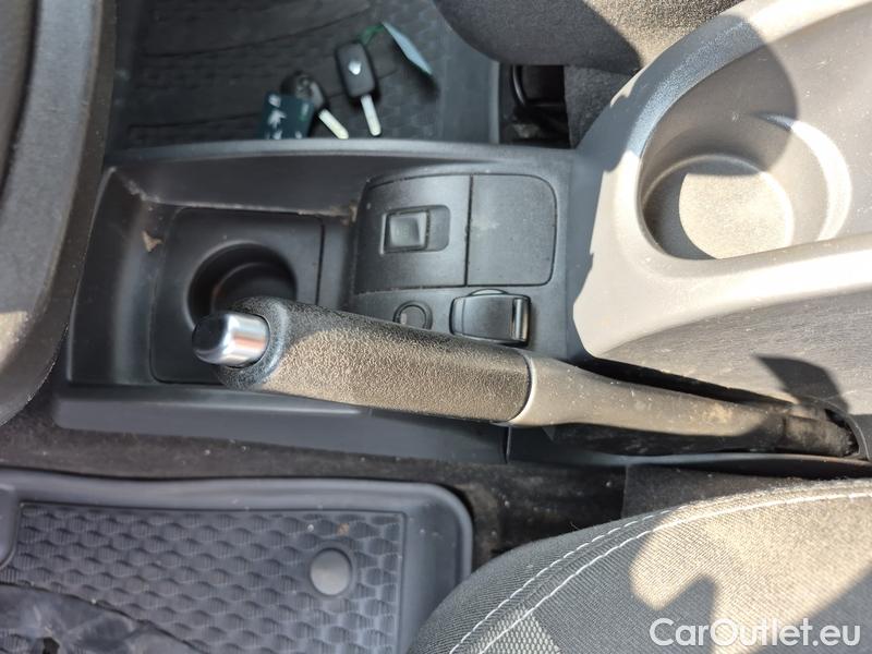  Renault  Kangoo  2 (2008)  1.5BdCi 95 Zen 5d #20