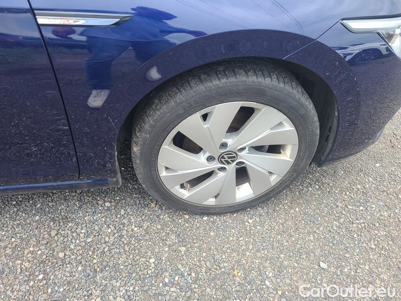  Volkswagen  Golf  VIII Variant (CG5) 2020 Var.1.5TSI 110 Style AT #12
