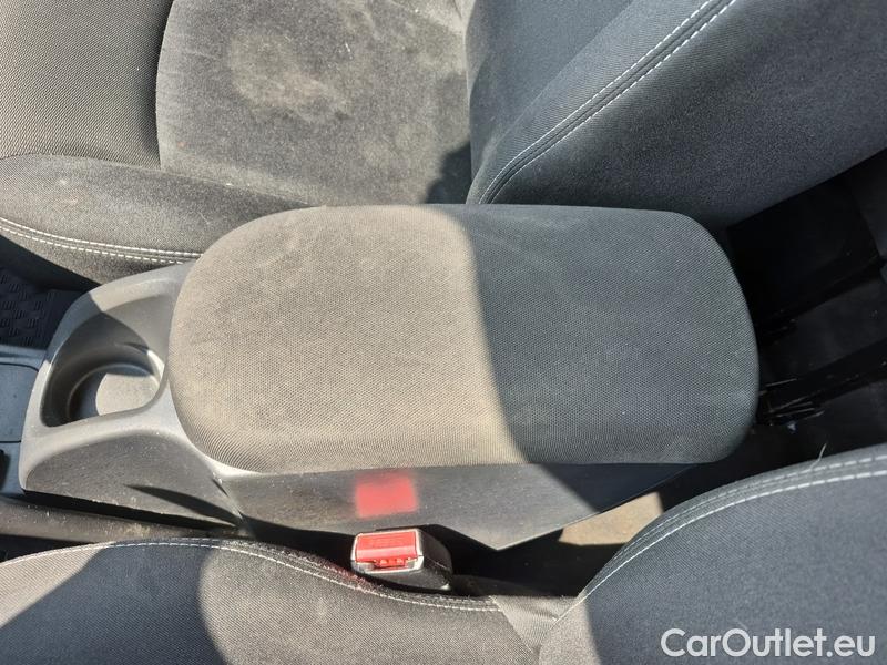  Renault  Kangoo  2 (2008)  1.5BdCi 95 Zen 5d #23