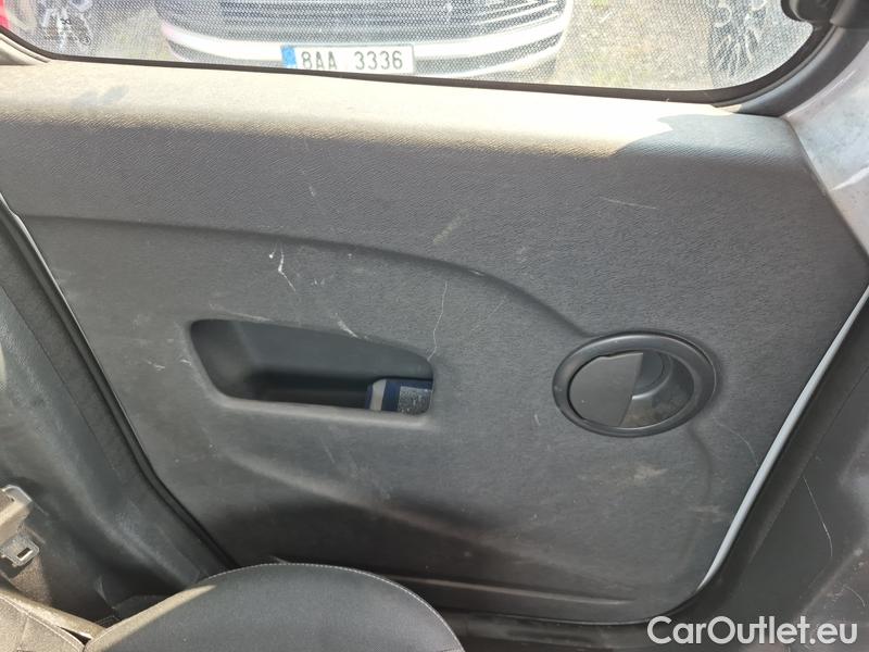  Renault  Kangoo  2 (2008)  1.5BdCi 95 Zen 5d #31